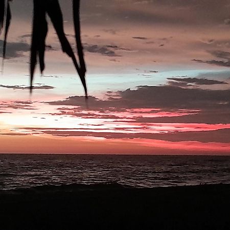 Tres Velas Surf Celestino Gazca Villasenor Exteriör bild