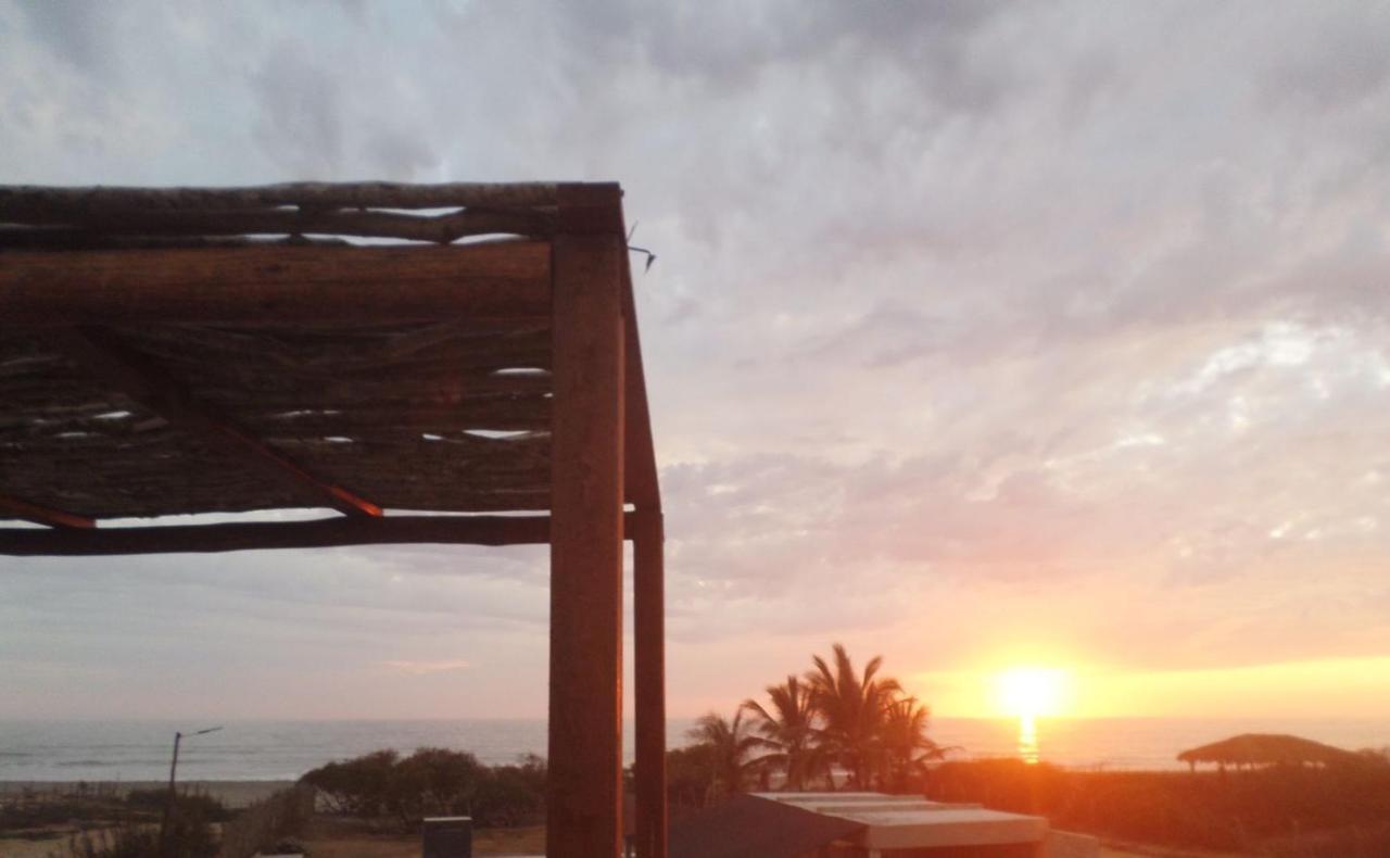 Tres Velas Surf Celestino Gazca Villasenor Exteriör bild