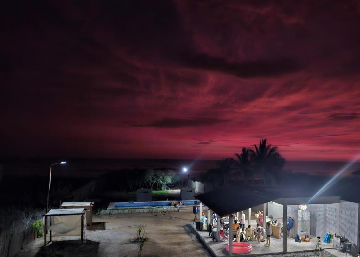 Tres Velas Surf Celestino Gazca Villasenor Exteriör bild