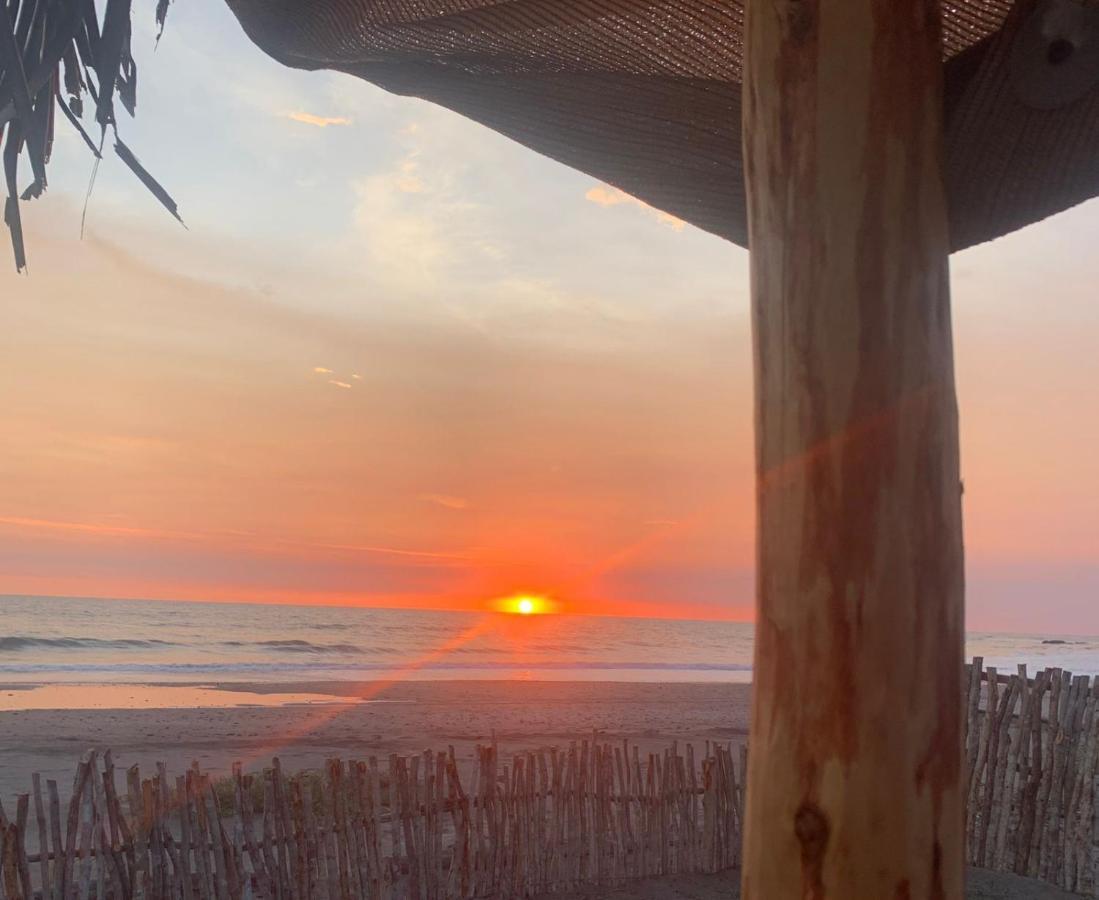 Tres Velas Surf Celestino Gazca Villasenor Exteriör bild