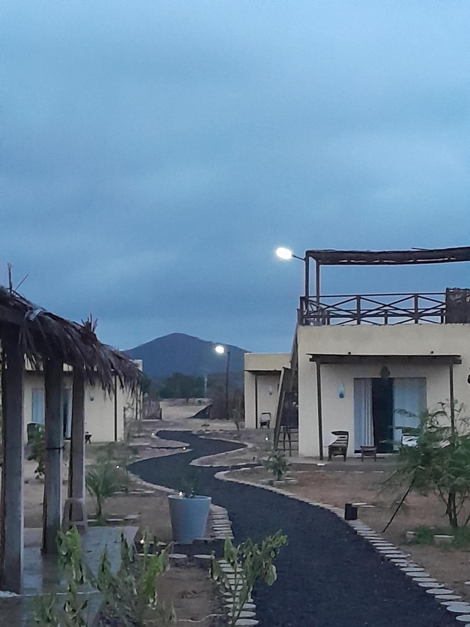 Tres Velas Surf Celestino Gazca Villasenor Exteriör bild