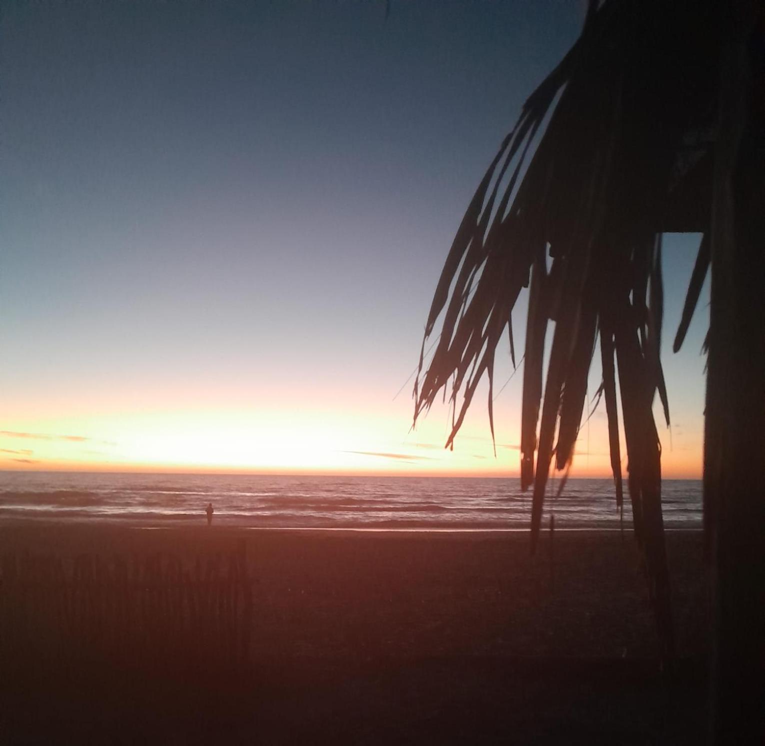 Tres Velas Surf Celestino Gazca Villasenor Exteriör bild